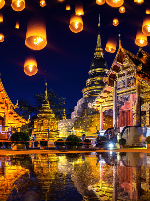 Yee Peng Festival And Sky Lanterns At Wat Phra Singh Temple
